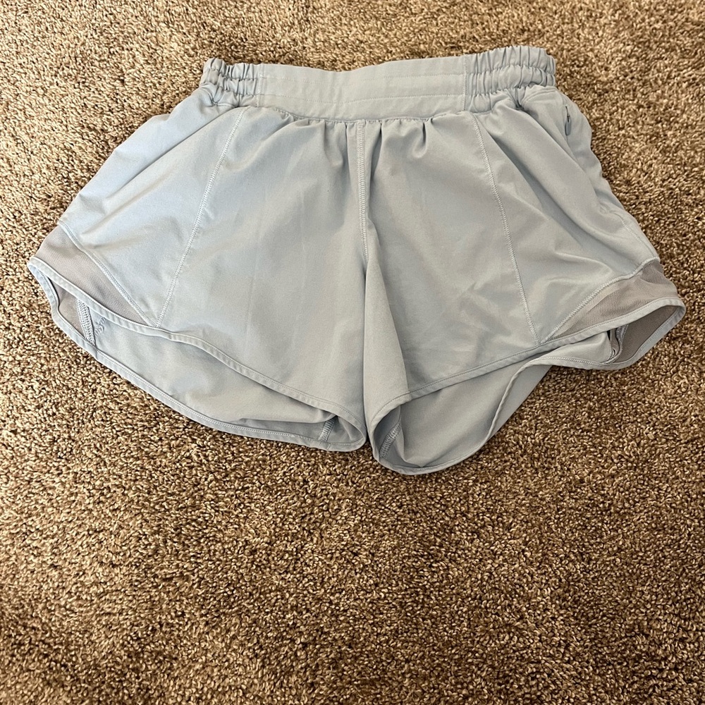 lululemon ice blue hottie hot shorts-